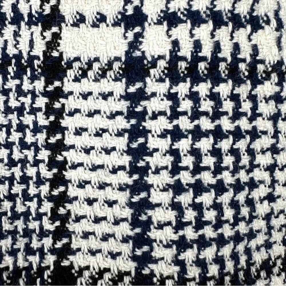 H&M Blue Black and White Tweed Mini Skirt Size 2